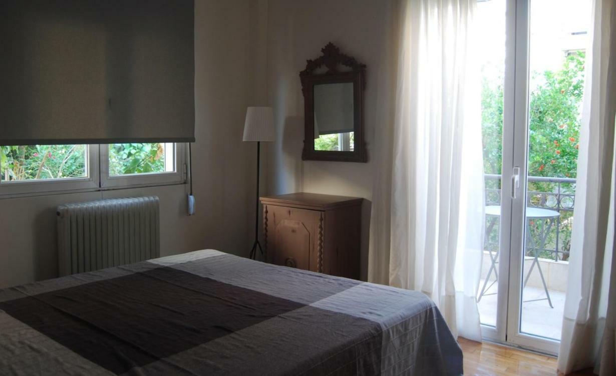 Affordable Luxury Garden Apartment Athens Ngoại thất bức ảnh