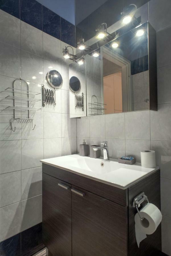 Affordable Luxury Garden Apartment Athens Ngoại thất bức ảnh